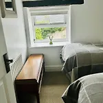 L'al Cottage, Sockbridge *